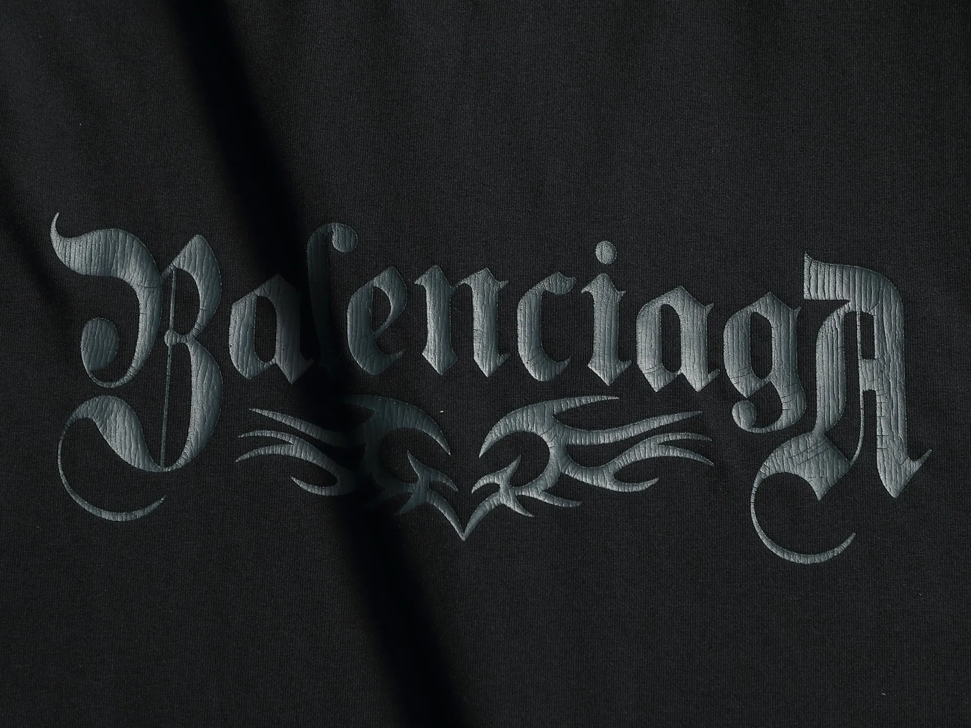 BALENCIAGA 2026 Logo ， Retro Same Style T 320 Versatile : Black Size：XS S M L